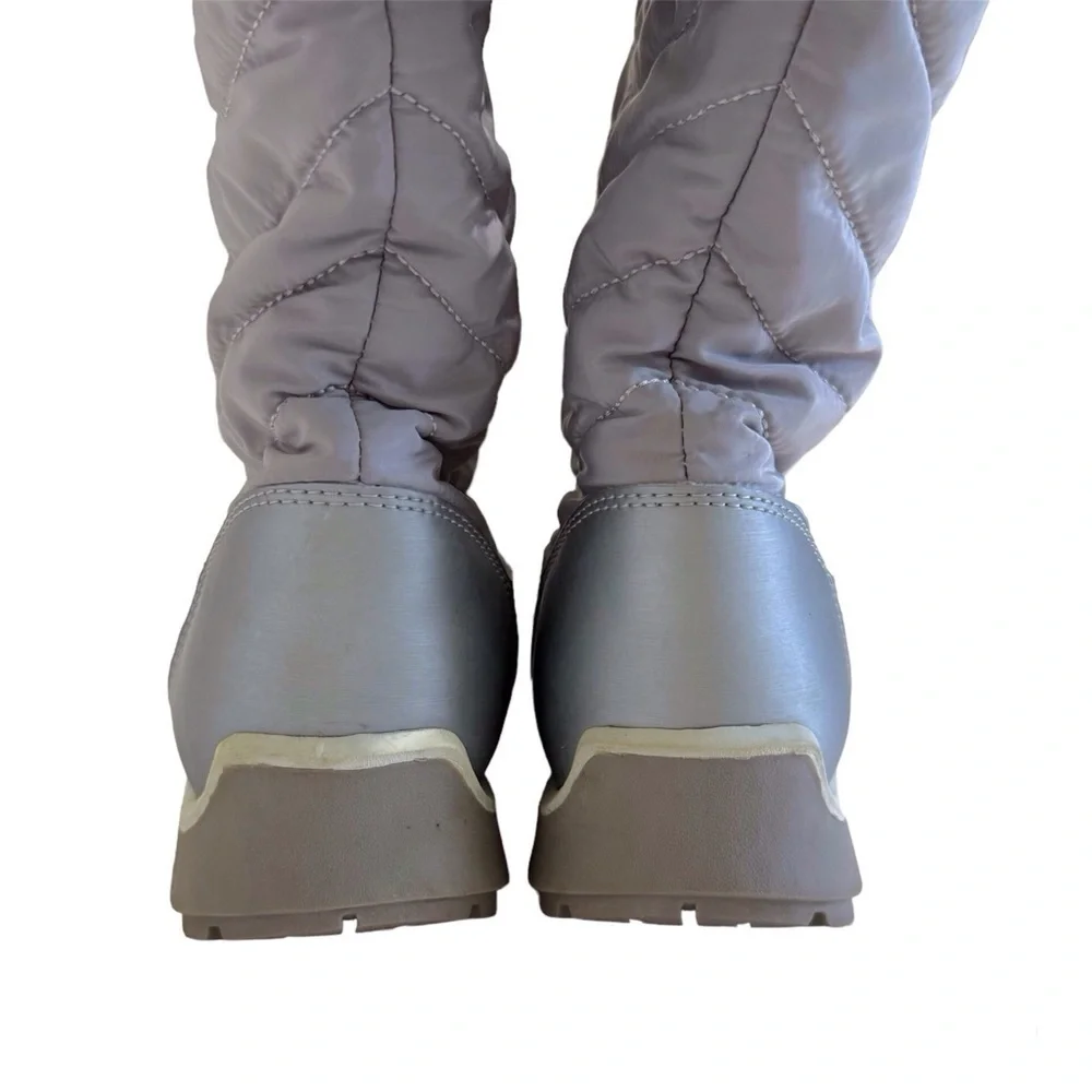 Lands End Faux Fur Quilted Snow Boots in Gray/Silver Size 3